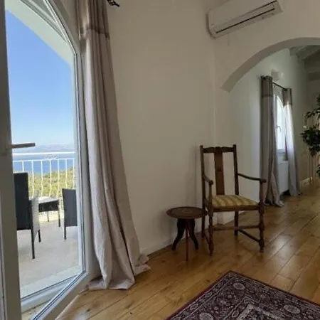 Belvedere Βίλα Loútsai